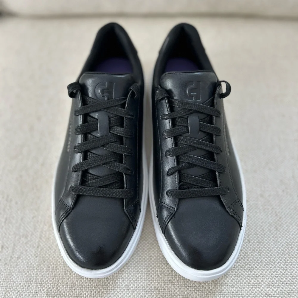 Cole Haan Woman's Size 7B GC Black Leather Sneakers Classic Lace Up NWOT - Picture 4 of 7